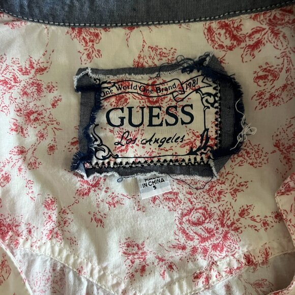 GUESS Los Angeles Women's Ivory/Pink Floral Snap closure Roll up Sleeves Top S - Picture 11 of 11